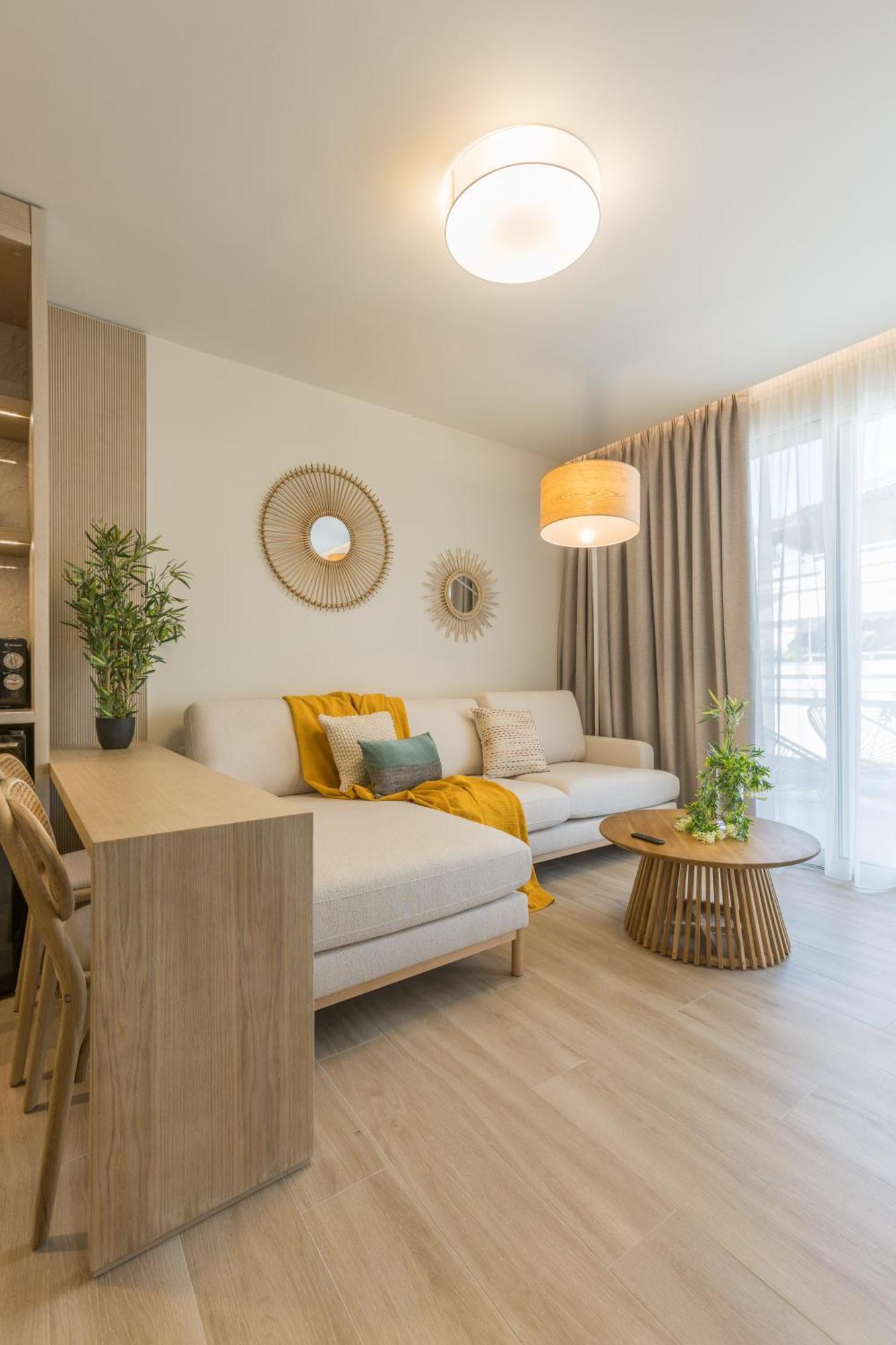 The Mediterranean Suites Pireus Zewnętrze zdjęcie