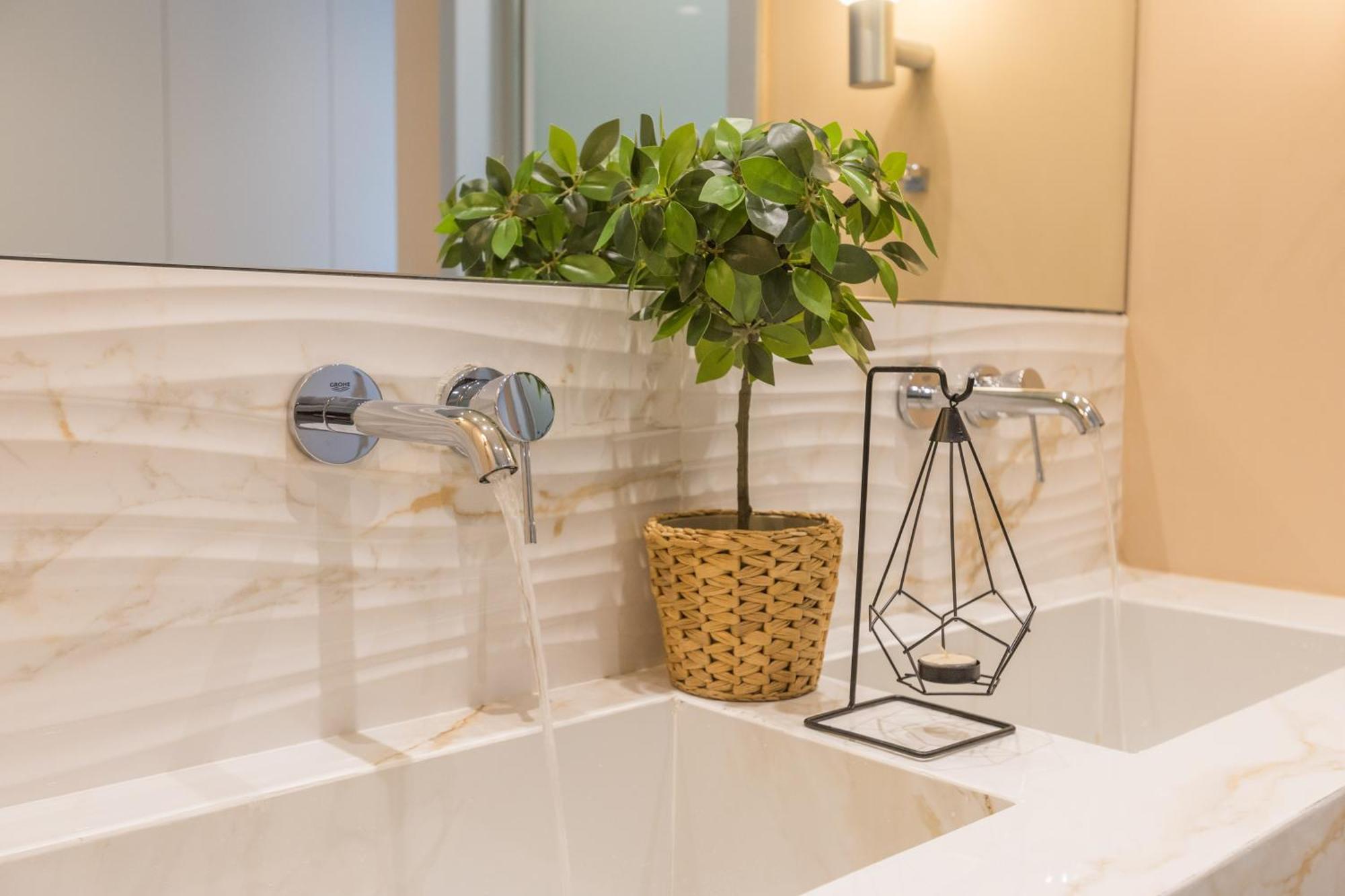 The Mediterranean Suites Pireus Zewnętrze zdjęcie