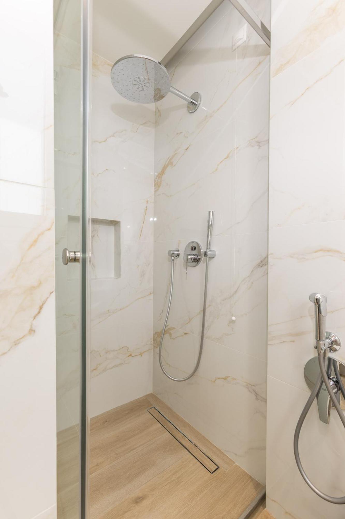 The Mediterranean Suites Pireus Zewnętrze zdjęcie