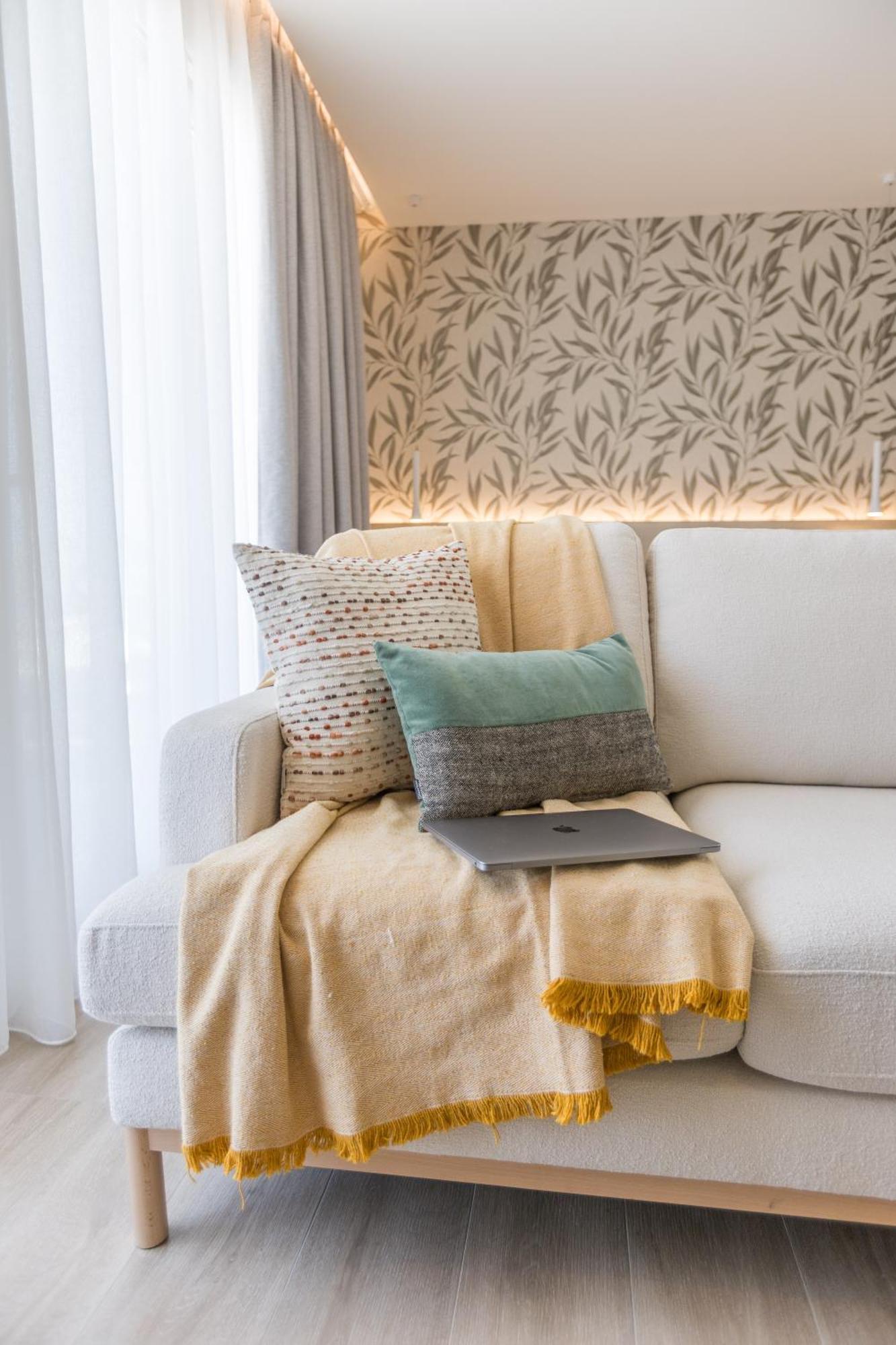 The Mediterranean Suites Pireus Zewnętrze zdjęcie