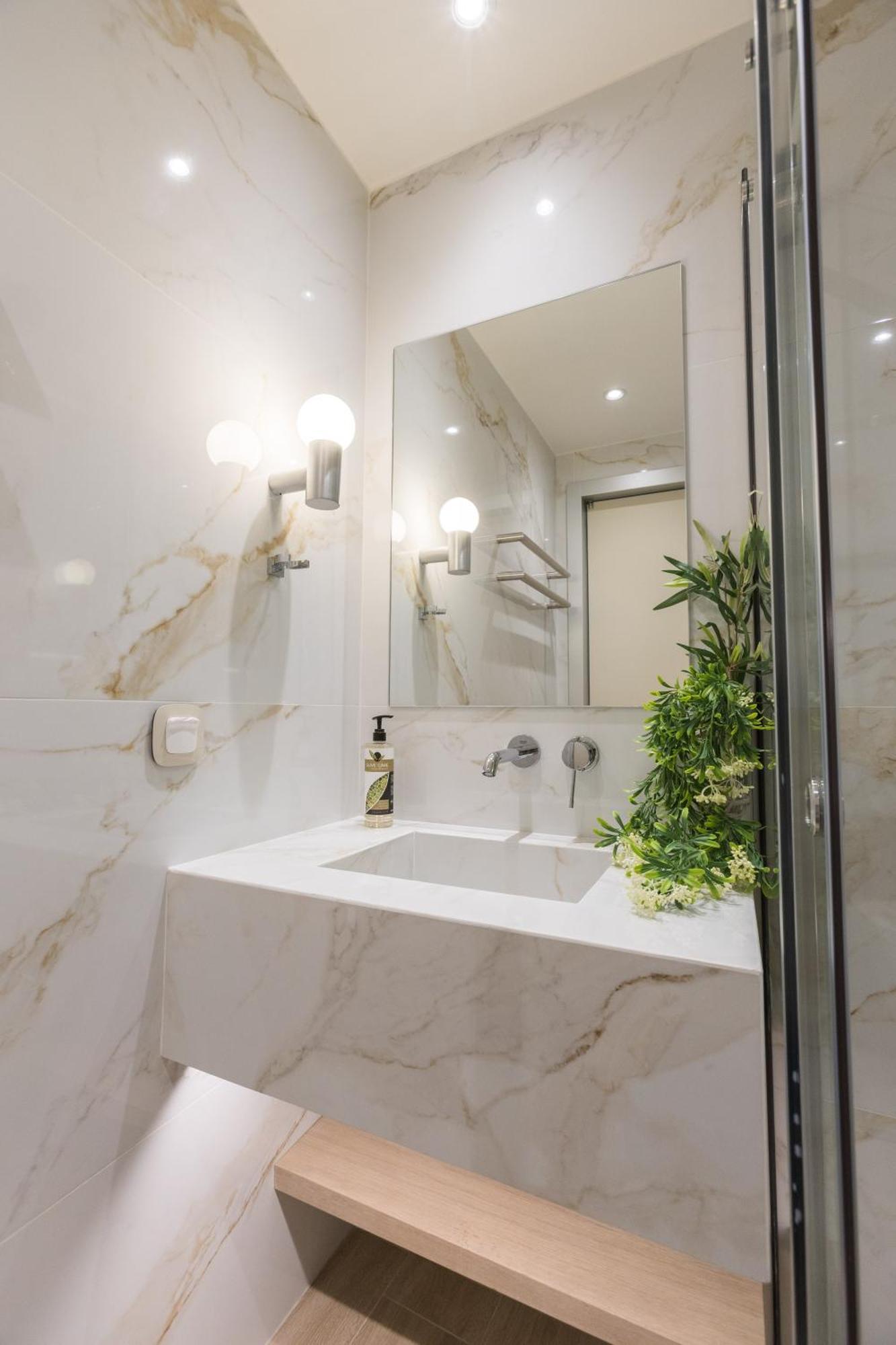 The Mediterranean Suites Pireus Zewnętrze zdjęcie