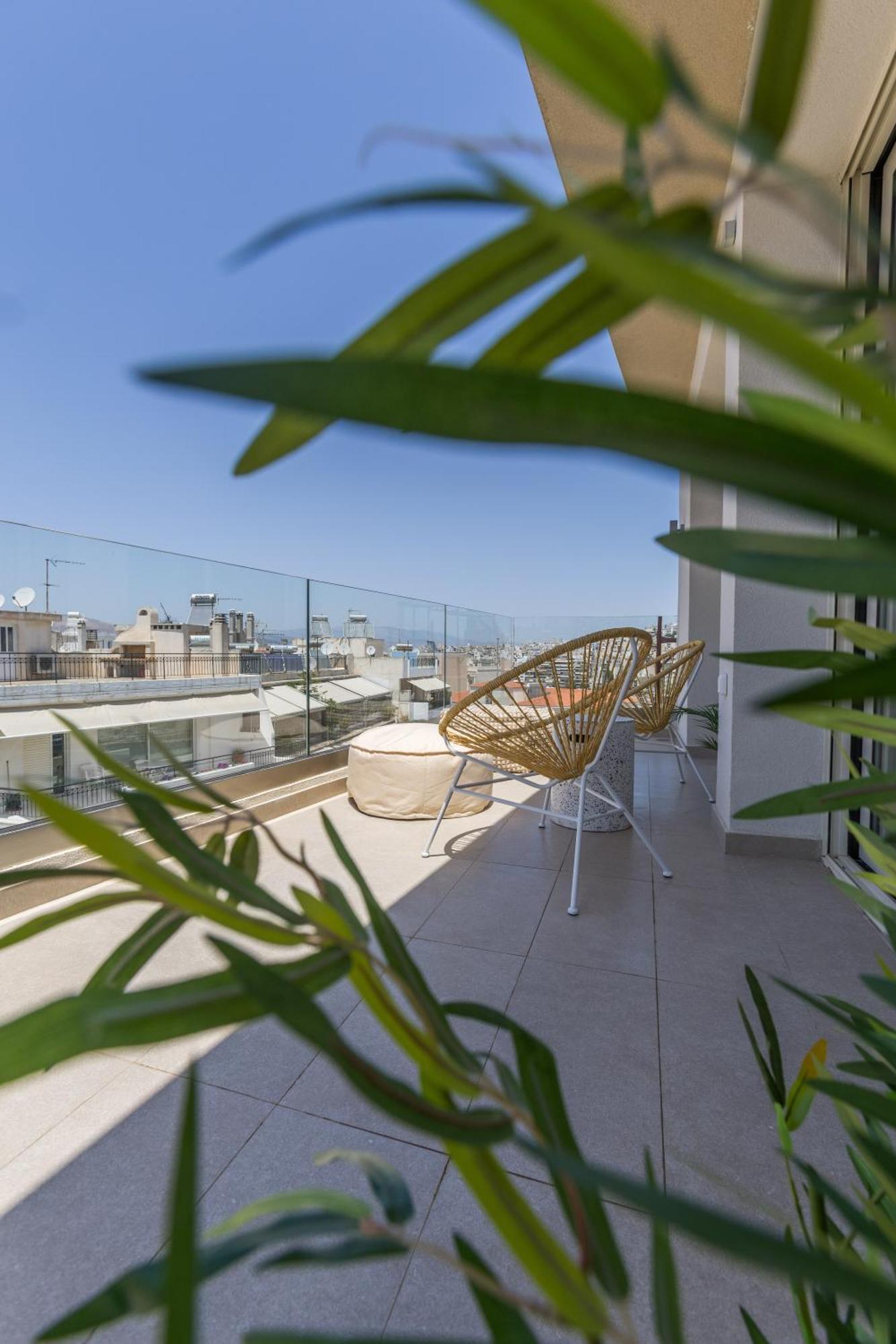 The Mediterranean Suites Pireus Zewnętrze zdjęcie